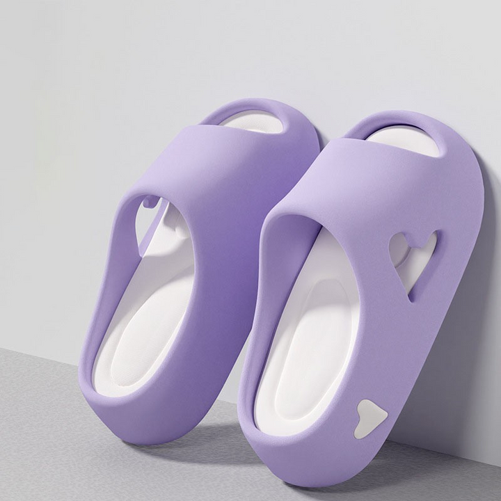 Heartslide™ | Heavenly Soft Flip Flops with Legendary Heart Shape