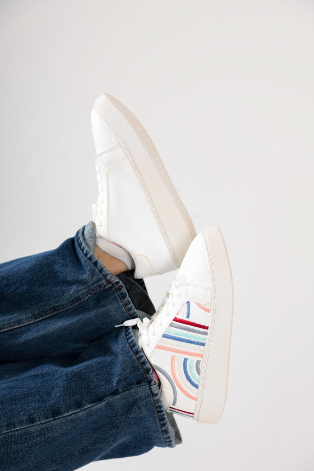 Wave Stripe Sneakers